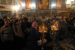 Всенощное бдение в канун Рождества Христова. Увеличить изображение. Размер файла: 194,36 Kb [800X536]