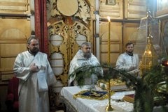 Всенощное бдение в канун Рождества Христова. Увеличить изображение. Размер файла: 203,53 Kb [800X536]