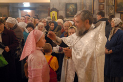 Всенощное бдение в канун Рождества Христова. Увеличить изображение. Размер файла: 172,15 Kb [800X536]