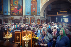 Богослужения Вербного воскресенья. Увеличить изображение. Размер файла: 141,2 Kb [800X536]
