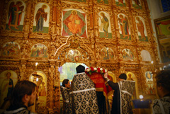 Утреня Великой субботы с чином погребения. Увеличить изображение. Размер файла: 316,86 Kb [800X536]