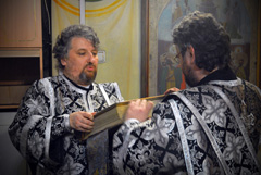 Утреня Великой субботы с чином погребения. Увеличить изображение. Размер файла: 200,37 Kb [800X536]