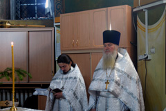 Рождественское ночное богослужение. Увеличить изображение. Размер файла: 139,93 Kb [800X536]