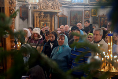 Рождественское ночное богослужение. Увеличить изображение. Размер файла: 134,96 Kb [800X536]