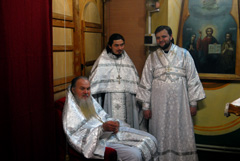 Рождественское ночное богослужение. Увеличить изображение. Размер файла: 164,43 Kb [800X536]