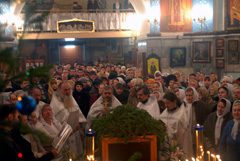 Рождественское ночное богослужение. Увеличить изображение. Размер файла: 164,7 Kb [800X536]