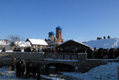 Боровецкий родник в день праздника Крещения Господня. Увеличить изображение. Размер файла: 109,36 Kb [800X536]