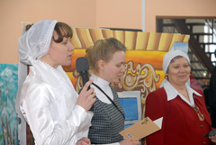 Праздник Рождества в детской воскресной школе. Увеличить изображение. Размер файла: 132,15 Kb [800X536]