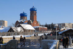 Боровецкий родник в день праздника Крещения Господня. Увеличить изображение. Размер файла: 121,11 Kb [800X536]