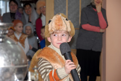 Праздник Рождества в детской воскресной школе. Увеличить изображение. Размер файла: 103,58 Kb [800X536]