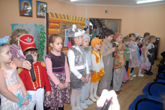 Праздник Рождества в детской воскресной школе. Увеличить изображение. Размер файла: 180,85 Kb [800X536]