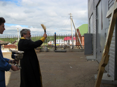 Работы по реконструкции куполов Боровецкой церкви. Увеличить изображение. Размер файла: 178,52 Kb [800X600]