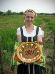 Отдых с пользой для души. Увеличить изображение. Размер файла: 919,38 Kb [800X1067]