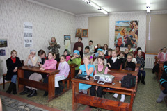 Конкурс воскресных школ города. Увеличить изображение. Размер файла: 192,27 Kb [800X533]