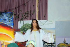 Выступление театральной студии "12". Увеличить изображение. Размер файла: 391,94 Kb [800X533]