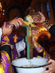 Чин Воздвижения Креста в Боровецкой церкви. Увеличить изображение. Размер файла: 517,36 Kb [600X800]