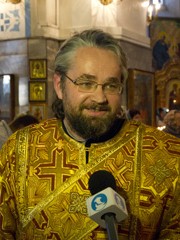 Мощи св. Киприана и Иустинии и мученицы Варвары в Свято-Вознесенском соборе. Увеличить изображение. Размер файла: 585,22 Kb [600X800]