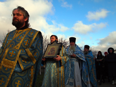 Богослужения в день Казанской иконы Божией Матери. Увеличить изображение. Размер файла: 210,1 Kb [800X600]