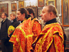 Праздник св. Димитрия Солунского в Боровецком храме. Увеличить изображение. Размер файла: 596,7 Kb [800X600]