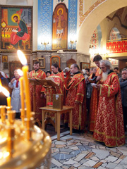 Праздник св. Димитрия Солунского в Боровецком храме. Увеличить изображение. Размер файла: 593,41 Kb [600X800]
