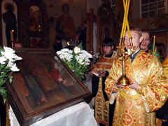 Визит Владыки в Закамское благочиние. Увеличить изображение. Размер файла:257,56 Kb [800X600]