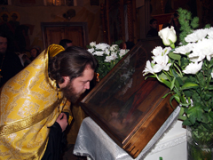 Визит Владыки в Закамское благочиние. Увеличить изображение. Размер файла:235,27 Kb [800X600]