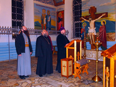 Визит Владыки в Закамское благочиние. Увеличить изображение. Размер файла:270,67 Kb [800X600]