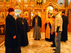 Визит Владыки в Закамское благочиние. Увеличить изображение. Размер файла:298,17 Kb [800X600]