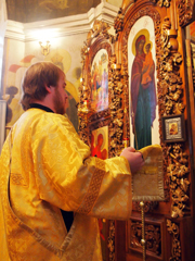 Визит Владыки в Закамское благочиние. Увеличить изображение. Размер файла:282,18 Kb [600X800]