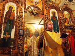 Визит Владыки в Закамское благочиние. Увеличить изображение. Размер файла:318,94 Kb [800X600]