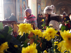 Мощи св. Матроны в Елабуге. Увеличить изображение. Размер файла: 392,14 Kb [800X600]