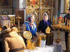 Мощи св. Матроны в Елабуге. Увеличить изображение. Размер файла: 524,51 Kb [800X600]