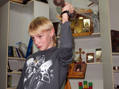 Быстрее, выше, сильнее! Увеличить изображение. Размер файла: 379,55 Kb [800X600]