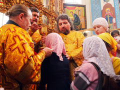 Причастие детей воскресной школы. Увеличить изображение. Размер файла:582,97 Kb [800X600]