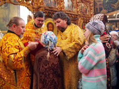 Причастие детей воскресной школы. Увеличить изображение. Размер файла:573,72 Kb [800X600]