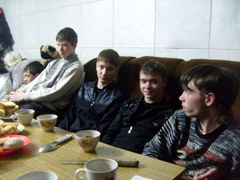 Рождественская встреча молодежи. Увеличить изображение. Размер файла: 79,59 Kb [604X453]