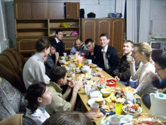 Рождественская встреча молодежи. Увеличить изображение. Размер файла: 99,55 Kb [604X453]