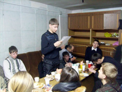 Рождественская встреча молодежи. Увеличить изображение. Размер файла: 78,56 Kb [604X453]