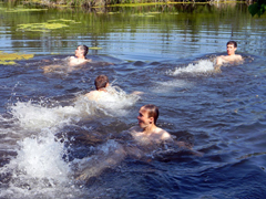 Благодатное купание. Увеличить изображение. Размер файла: 275,14 Kb [800X600]