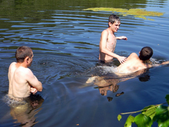 Благодатное купание. Увеличить изображение. Размер файла: 212,2 Kb [800X600]
