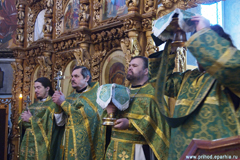 Богослужение в день памяти св. Ксении Петербургской. Увеличить изображение. Размер файла: 979,53 Kb [1200X800]