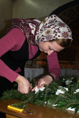 Украшение храма к празднику Рождества Христова. Увеличить изображение. Размер файла: 949,89 Kb [800X1195]