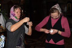 Украшение храма к празднику Рождества Христова. Увеличить изображение. Размер файла: 422,63 Kb [800X536]