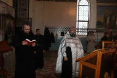 Освящение нового иконостаса. Увеличить изображение. Размер файла: 178,18 Kb [800X536]