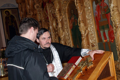 Рождественские богослужения. Увеличить изображение. Размер файла: 451,6 Kb [800X536]