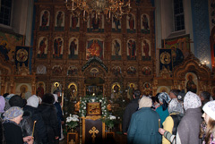 Рождественские богослужения. Увеличить изображение. Размер файла: 531,87 Kb [800X536]