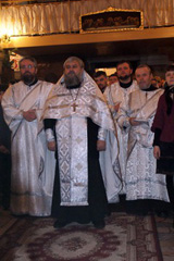 Рождественские богослужения. Увеличить изображение. Размер файла: 1040,3 Kb [800X1195]