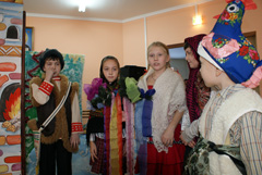 Детский рождественский утренник в соборе. Увеличить изображение. Размер файла: 465,97 Kb [800X536]