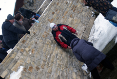 Боровецкий родник в праздник Крещения Господня. Увеличить изображение. Размер файла: 819,54 Kb [1200X803]