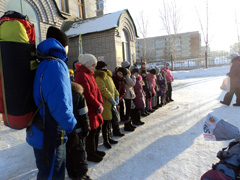 Поход на лыжную базу. Увеличить изображение. Размер файла: 469,47 Kb [800X600]